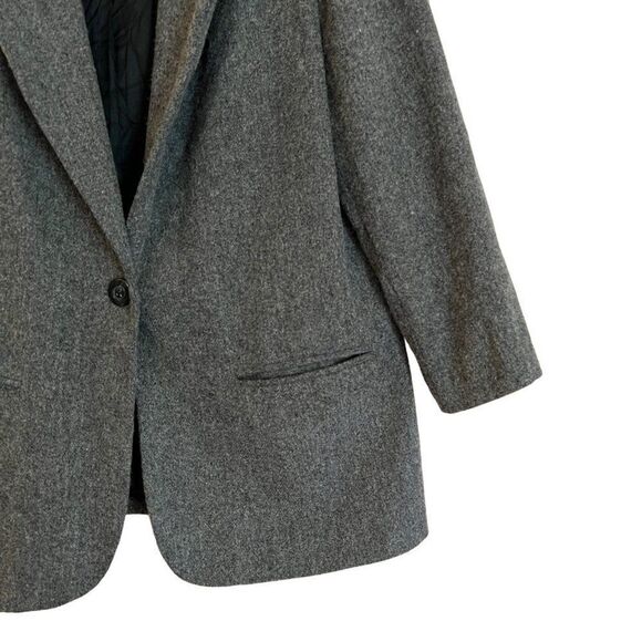 Vintage Sage Harbor Gray Wool Blend Single Button Pocket Blazer Size 12P - Picture 5 of 8